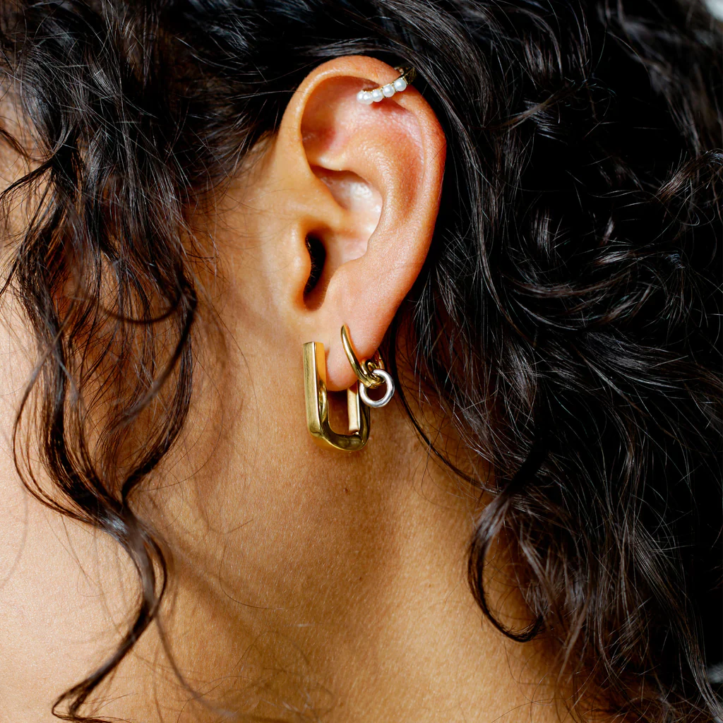 Simple Styling Tricks Using Chunky Gold Earrings