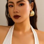 Celebrity-Inspired Looks Using Chunky Gold Earrings